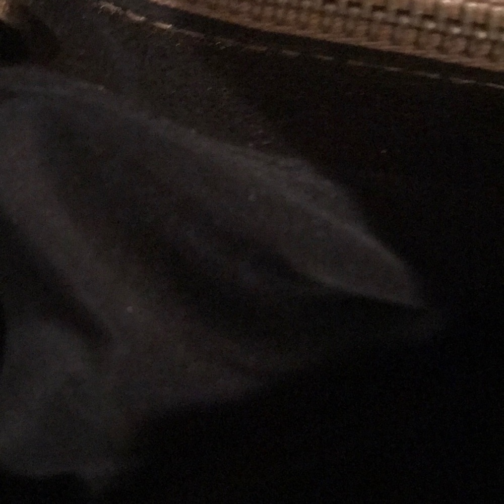 Purse - Picture 3 of 4